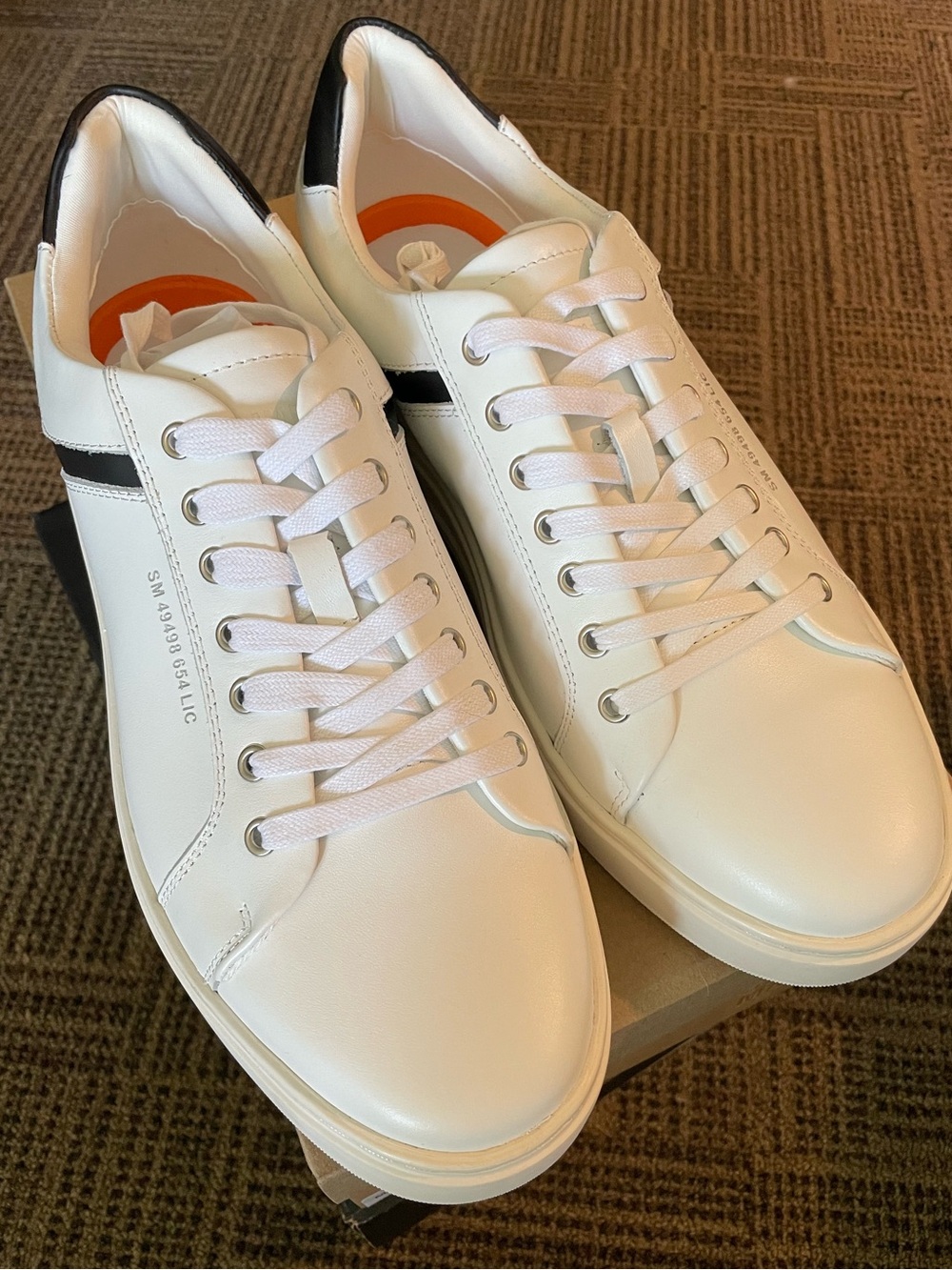 Steve Madden McCord Men's White Sneakers with Black Heel Stripe-Size 12